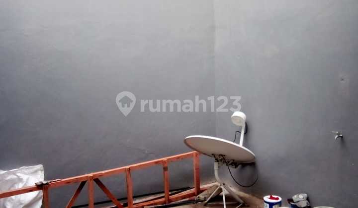 Nice House Unfurnished Freehold Title Sidoarjo, Sidoarjo 2