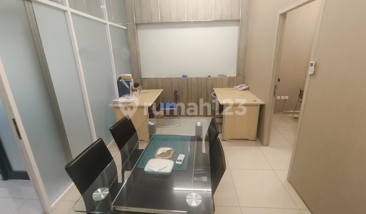 * Ruko Bagus Langung Huni Di Green Lake City, Cipondoh. Tangerang