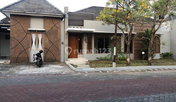 Rumah Bagus Dalam Perumahan Elite Jl. Palagan Km 7 Dekat Hotel Hyatt & Kampus Ugm 1