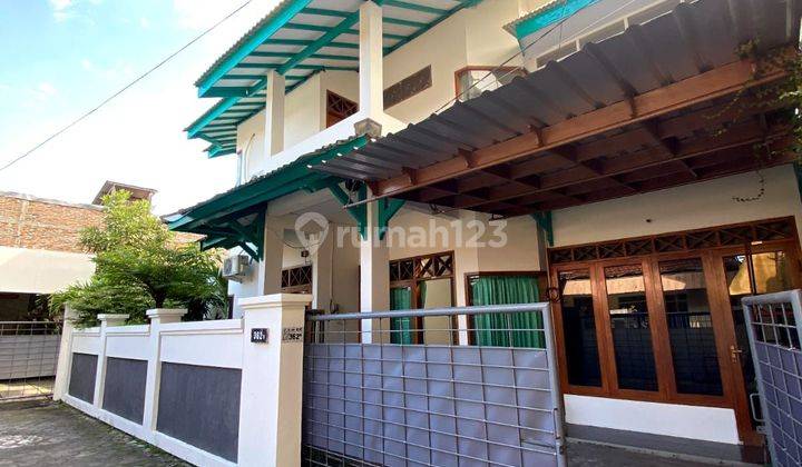 Rumah Bagus 2 Lantai Area Seturan Dekat Kampus Upn 2