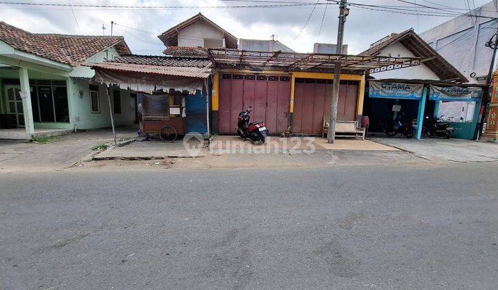 Ruko Di Jl. Wahid Hasyim Dekat Kampus UPN Seturan 1