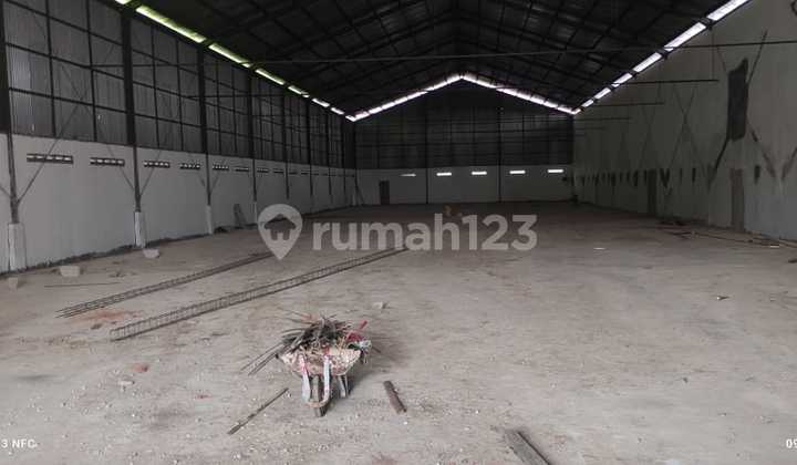 Warehouse in Karawang, West Java Warehouse in Karawang, West Java