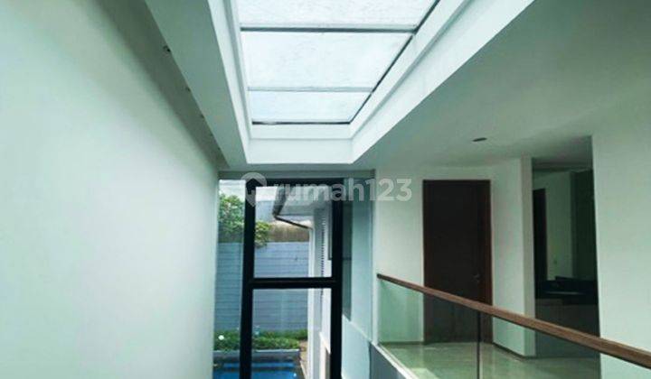 Sewa Rumah SHM 2 Lantai Jl. Widya Chandra, 082261115526 5