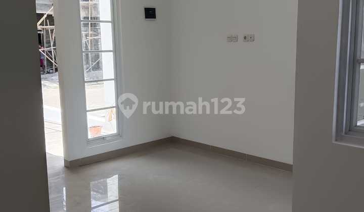 Rumah Cluster Cantik 2 Lantai siap Huni Di Pamulang 7