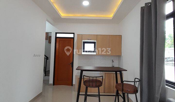 Rumah Mewah 2 Lantai Siap Huni 4