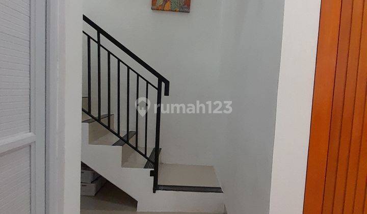 Rumah Mewah 2 Lantai Siap Huni 6