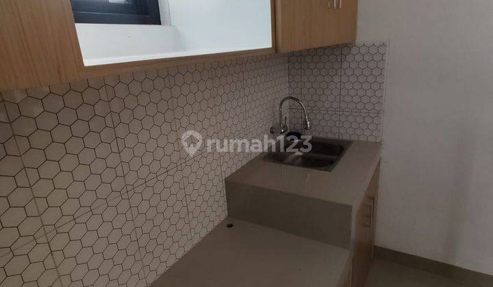 Rumah Mewah 2 Lantai Siap Huni 12