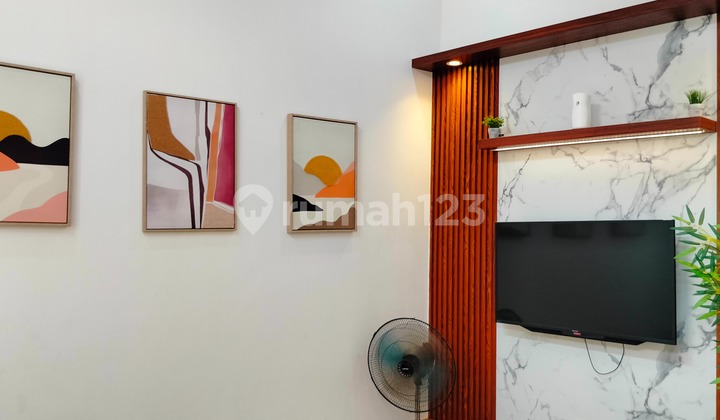 RUMAH NUANSA BALI DI SAWANGAN SUDAH SHM BEBAS BIAYA NOTARIS DLL