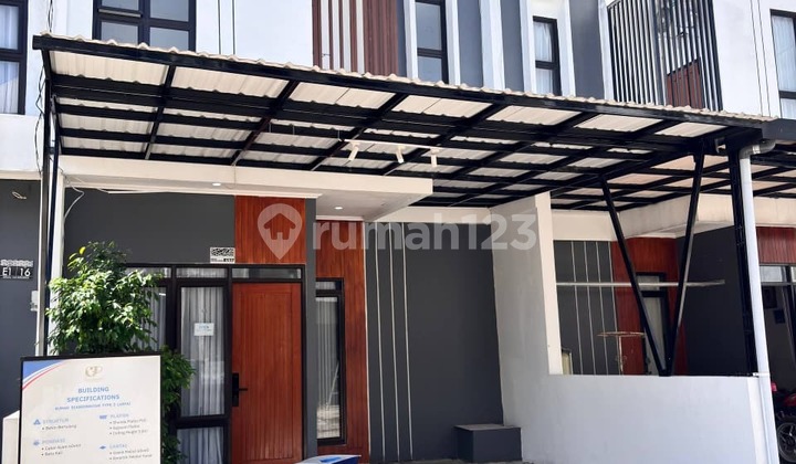 Rumah 2 Lantai Lokasi Strategis Bebas Biaya Surat-Surat Kt Depok