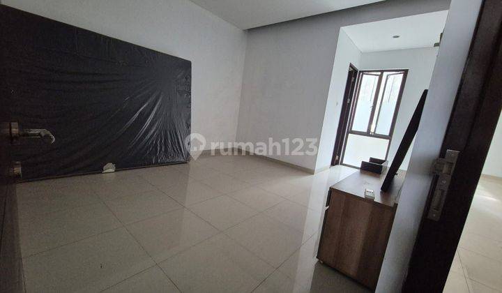 Disewakan Rumah Alam Sutera Semi Furnish Cluster Sutera Olivia 2