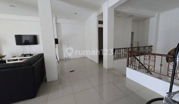 Dijual Rumah Hoek Sektor 1 Gading Serpong 2