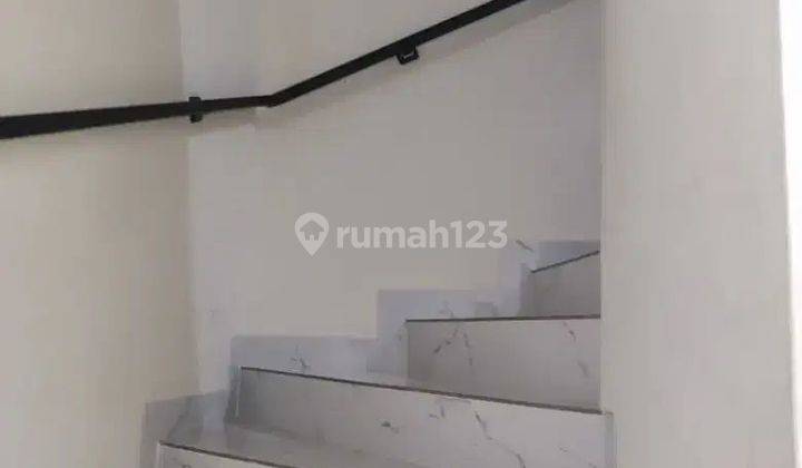 Dijual Cepat Rumah Taman Surya 5 2