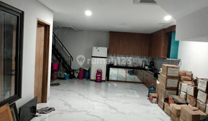 Dijual Rumah 3 ¼ Lantai Taman Surya 5 2