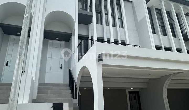 For Rent 3-Story Semi-Furnished House, Aether Greenwich Cluster, BSD 1