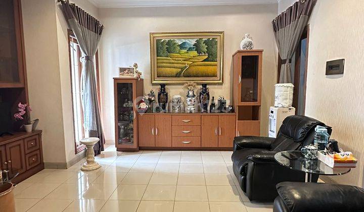 Dijual Rumah Semi Furnish Permata Buana Jakarta 2