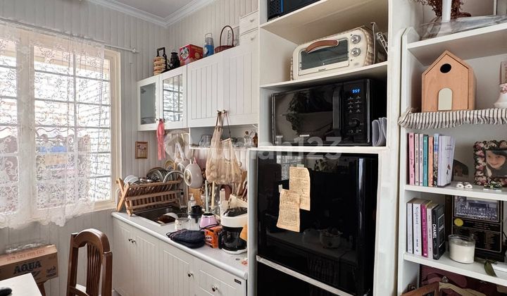 Dijual Rumah Furnish Attic Citra Garden Puri Brio Jakarta Barat