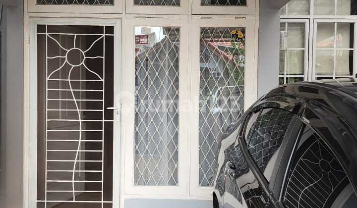 Dijual Rumah 2 Lt Furnish Banjar Wijaya Tangerang 2