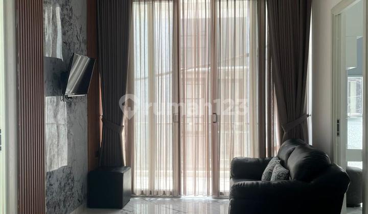 For Sale 3-Story Furnished House Kebon Jeruk 2