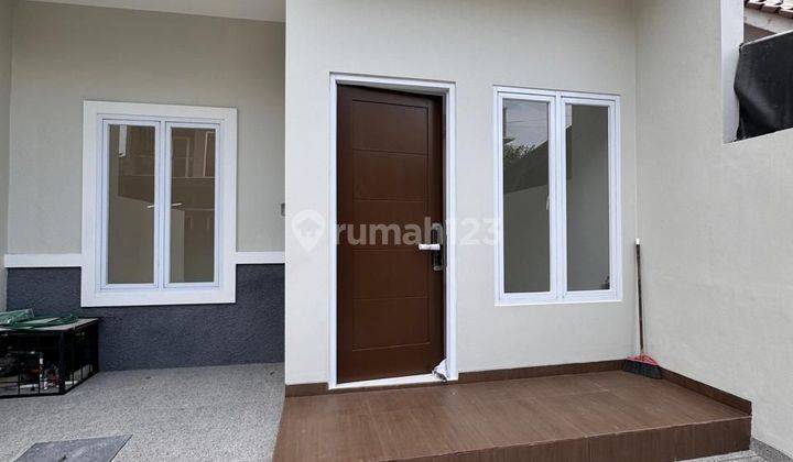 Dijual Rumah Brand New Metland Puri 2 ¼ Lantai 2