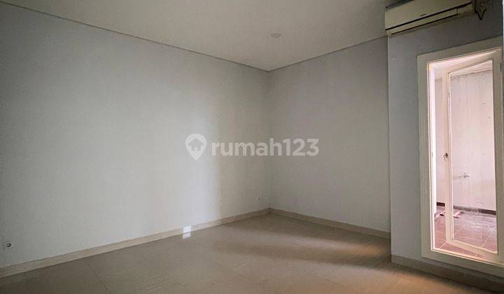 Dijual Rumah Semi Furnished Villa Melati Mas 2