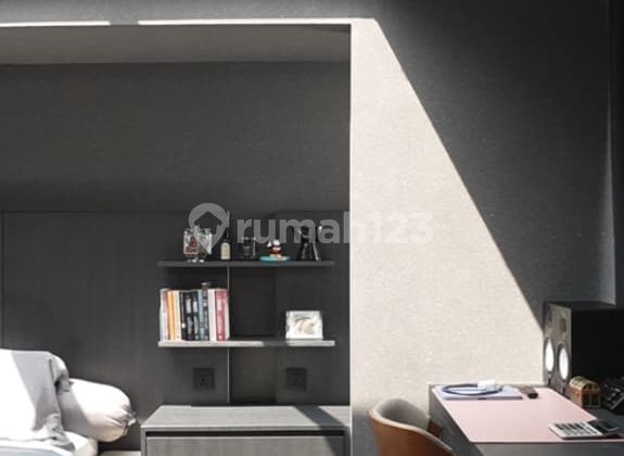 Dijual Rumah 3 1/2 Lt Bangunan Baru, Indoor Swimming Pool di Muara Karang Blok Favorit Jakarta Utara 2