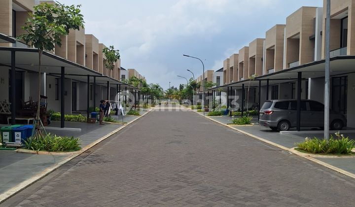 Disewakan Rumah Brand New Villa Pasir Putih Pik 2 2