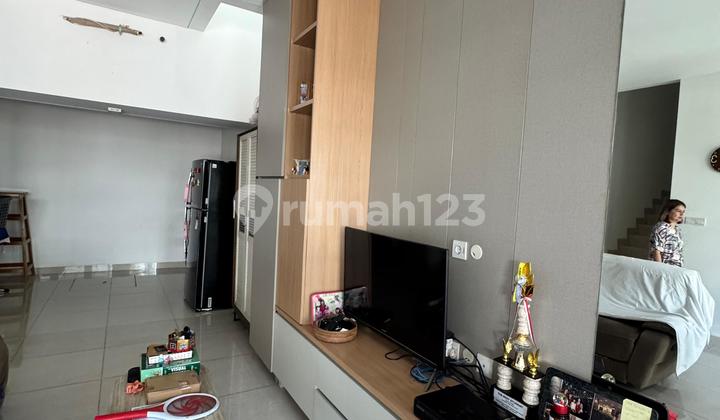 Dijual Rumah 2 LT Sudah Renov Riviera At Puri Metland Puri Dijual Rumah 2 LT Sudah Renov Riviera At Puri Metland Puri