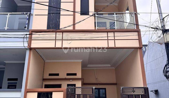 Dijuak Rumah Baru Poris Indah Semi Furnish Tangerang 1