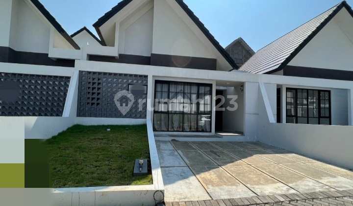 DISEWAKAN RUMAH DI BSB SEMARANG 1