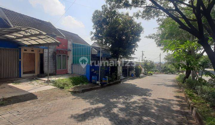 Jual Rumah Bisa Untuk Usaha Depo Air Minum  dan Laundry 2