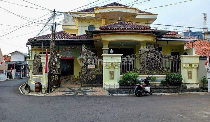 Dijual Rumah 2 Lantai Siap Huni Di Tengah Kota 1