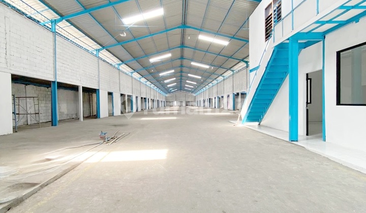 SEWA GUDANG SIAP PAKAI KAWASAN GATSU SEMARANG 1