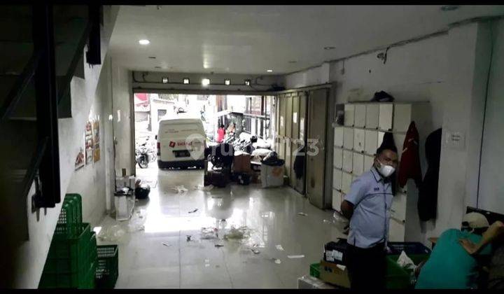 Di sewakan ruko jalan Cihampelas Ruko di Cihampelas 1