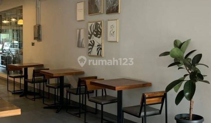 *FOR SALE*

Tempat usaha masih berjalan
Lokasi : JL. Burangrang
 1