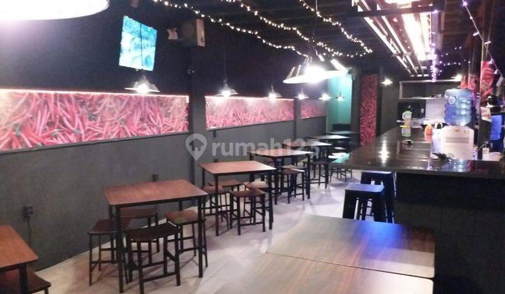 *FOR RENT :*
RUKO EKS CAFE
DI JL RAYA CIBEUREUM

 4