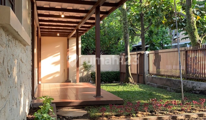 For rent rumah tinggal / kantor sayap riau
