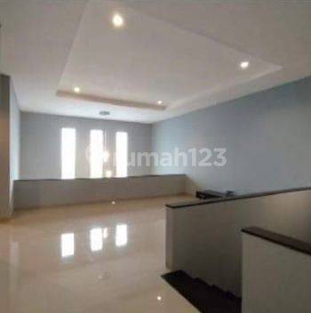 For Sale Rumah Modern Nyaman di Singgasana 2