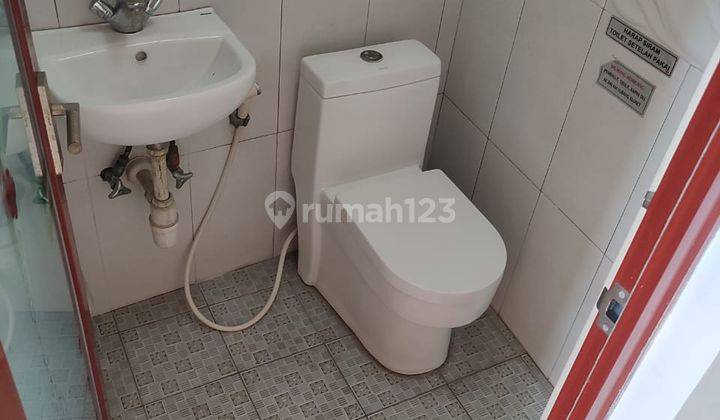 For Rent Rumah Cantik Minimalis di Cipedes 9