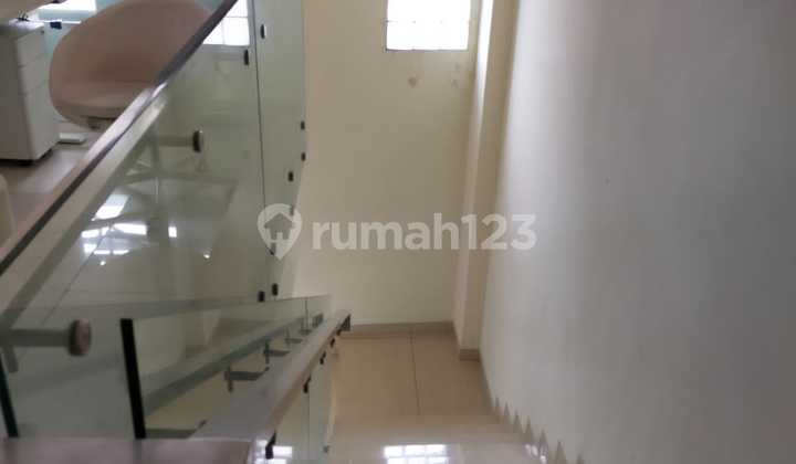 Foir Rent Ruko Baru Strategis di Sukajadi 1