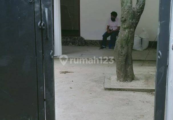 For Rent Rumah Modern 2 Lantai di Ahmad Yani 3