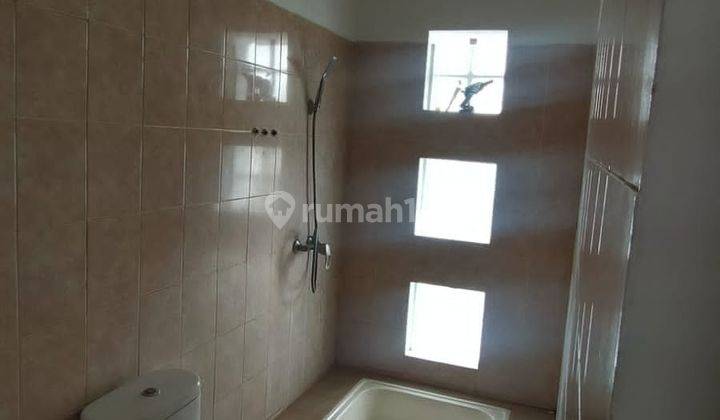 For Sale Ruko Murah di Komplek Surapati Core 8