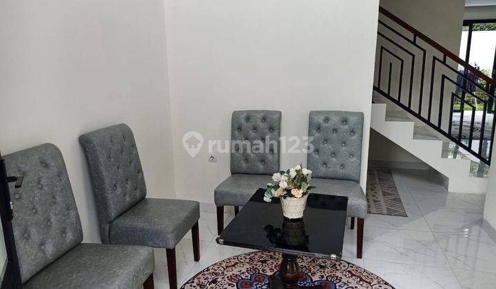 Rumah Disewa Modern 2 Lantai di Setia Budi Regency 2