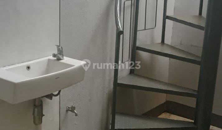 Disewakan Rumah Tinggal Minimalis Nyaman di Mekar Wangi 2