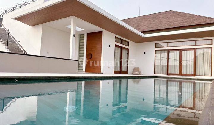 Luxury Villa Lantai 1 Di Kawasan Berawa Canggu Badung Bali 1