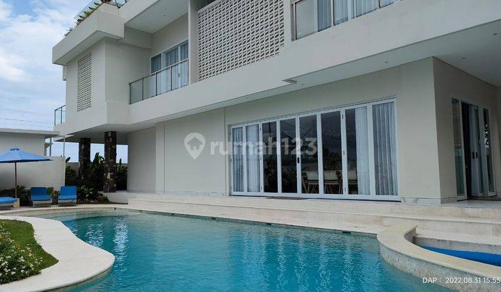 For sale brand new luxury villa in cemagi beach full view 2