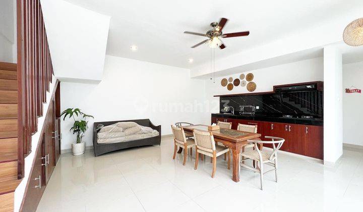 Villa 2 lantai di Tegal cupek kerobokan badung bali 4