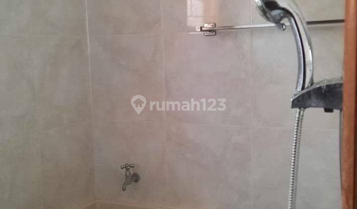 Rumah di Jl merdeka renon denpasar bali 12
