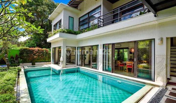 Luxury villa beachside pantai mertasari sanur denpasar bali 1