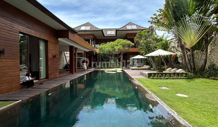 Luxury villa prime location at Petitenget badung bali 2