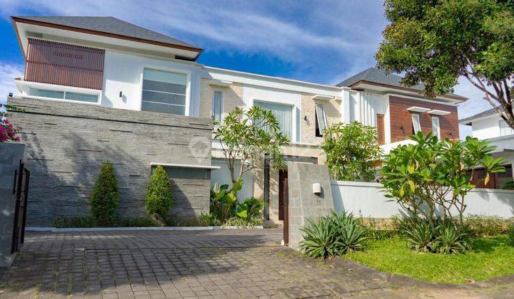 Villa kontemporer lantai 2 di di Uluwatu badung bali 1